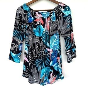 Venus top, raglan with 3/4 length bell sleeves, elasticized neckline, tropical